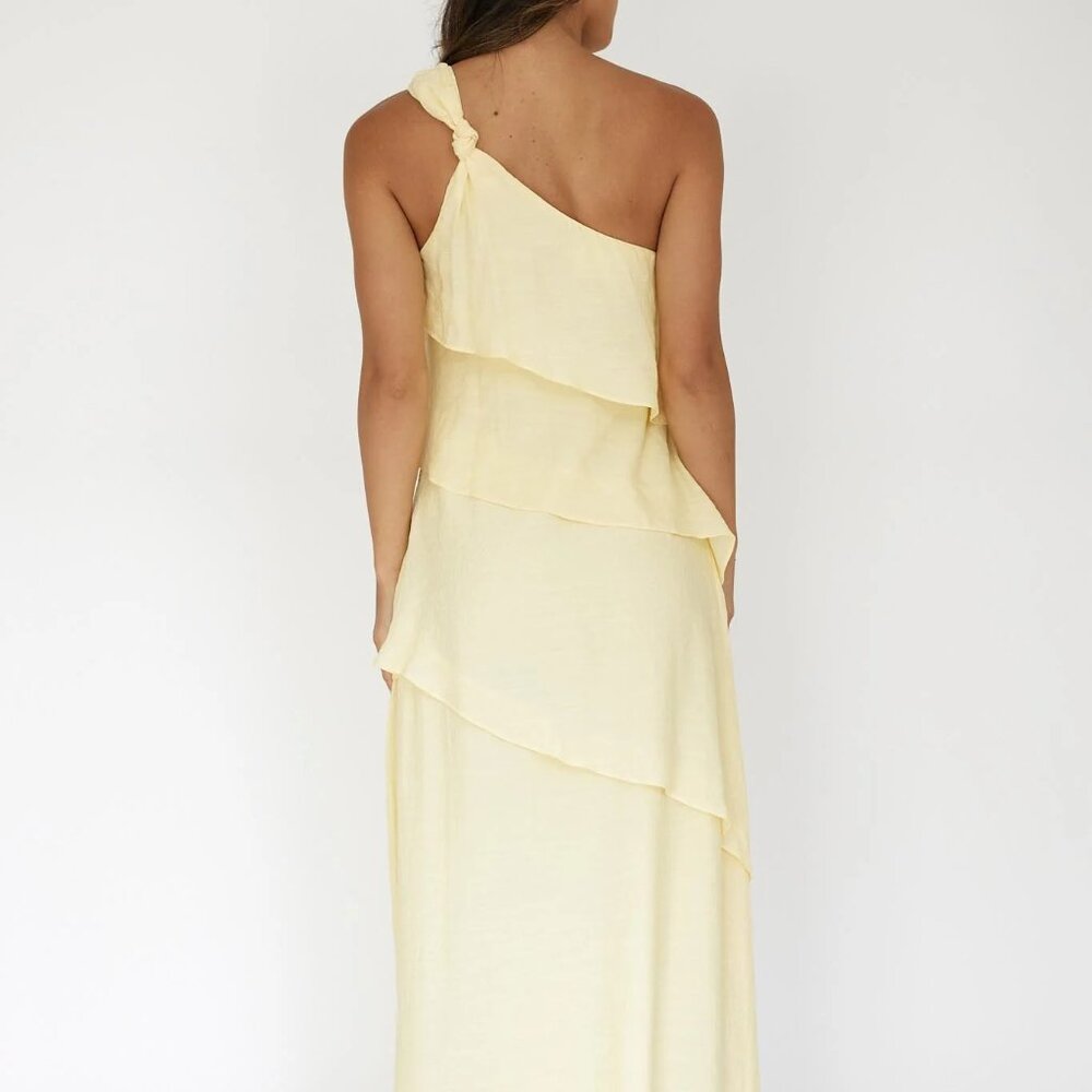 Indikah Delwyn One-Shoulder Maxi Dress Yellow